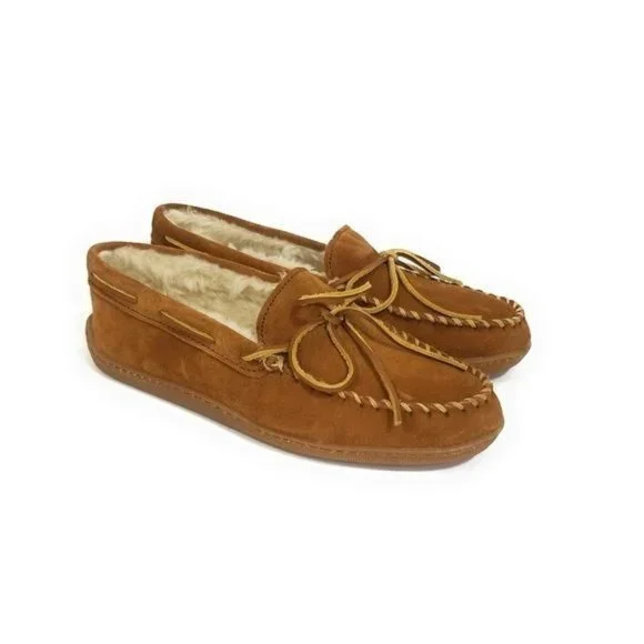 Minnetonka | Shoes | Minnetonka Mens Piled Lined Hardsole  display picture 1